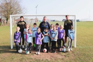 Premier League Primary Stars | Kieran Wallace and George Cooper visited Lake View Primary School